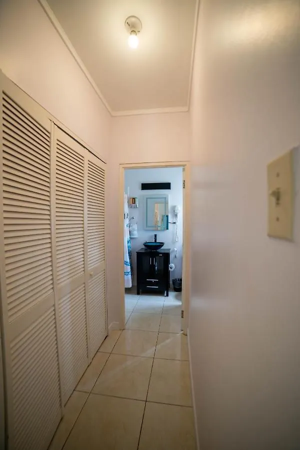 Nickels Garden Villas مونتيغو باي