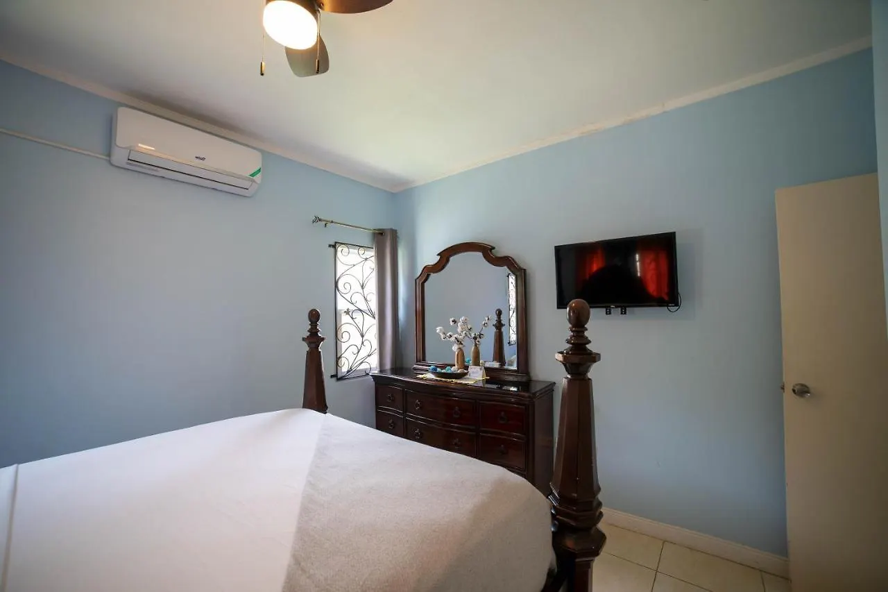 Nickels Garden Villas مونتيغو باي بيت للعطل